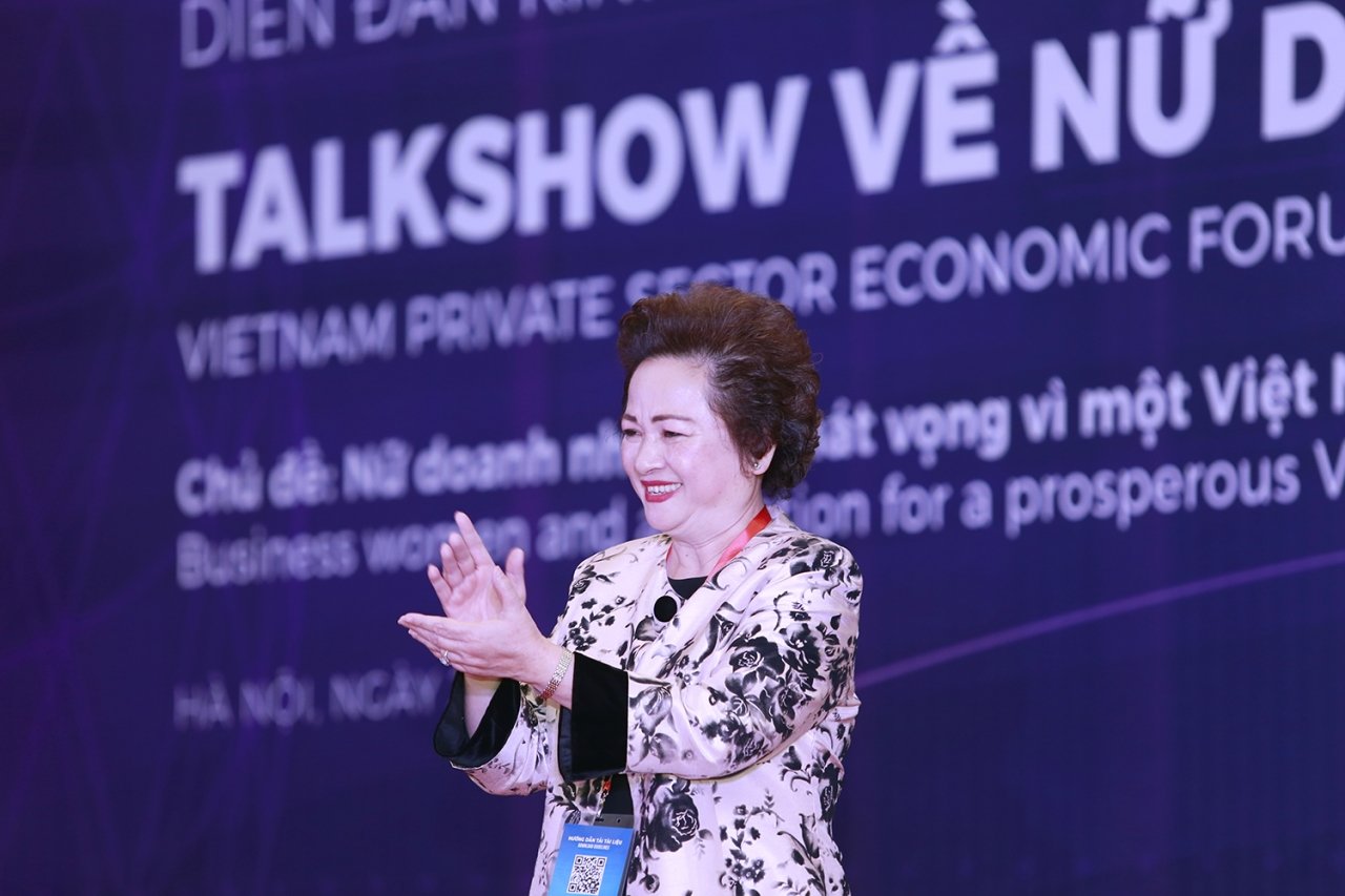 nu-doanh-nhan