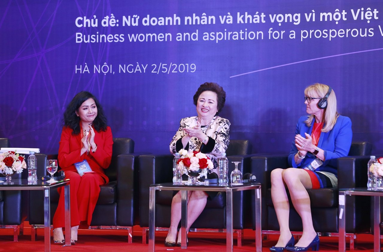 nu-doanh-nhan