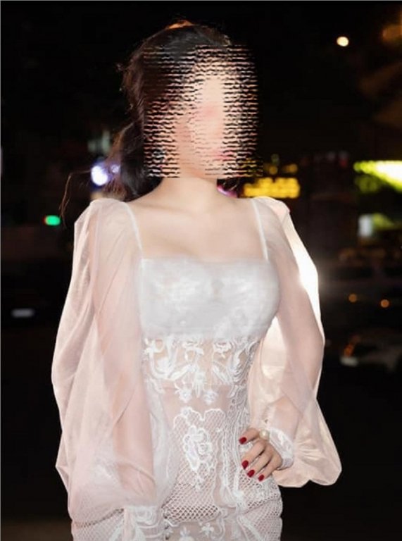 sau-tram-anh-them-mot-hot-girl-lo-clip-nong-di-khach-dai-4-phut