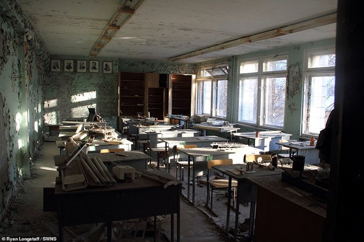 canh-tuong-xot-xa-sau-33-nam-cua-nhung-ngoi-nha-bi-tan-pha-boi-tham-hoa-hat-nhan-chernobyl
