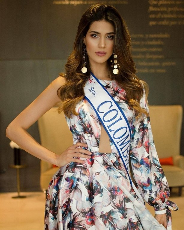 so-ke-loat-doi-thu-cuc-manh-se-doi-dau-voi-hoang-thuy-tai-miss-universe-2019