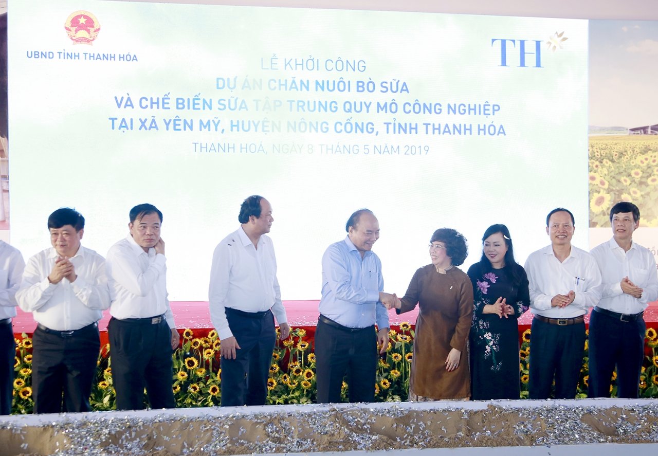 Dự án được triển khai có tổng mức đầu tư 3.800 tỷ đồng, quy mô đàn bò 20.000 con, xây dựng 2 cụm trang trại tại xã Yên Mỹ và xã Công Bình (huyện Nông Cống tỉnh Thanh Hoá). 