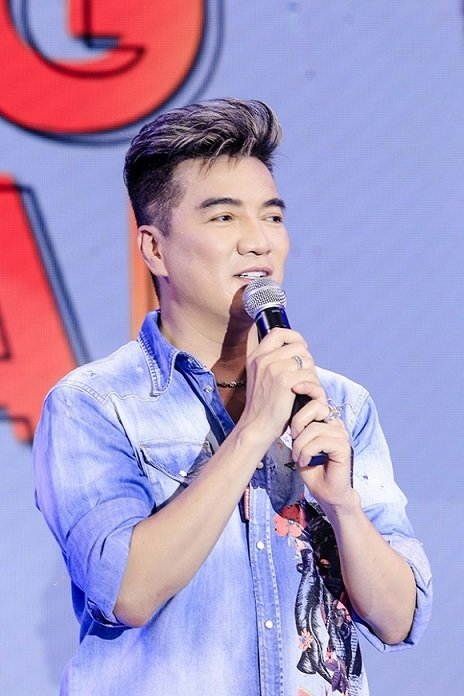 dam-vinh-hung-ho-goi-toi-la-ca-si-tho-ta-thi-tai-sao-phai-nhin