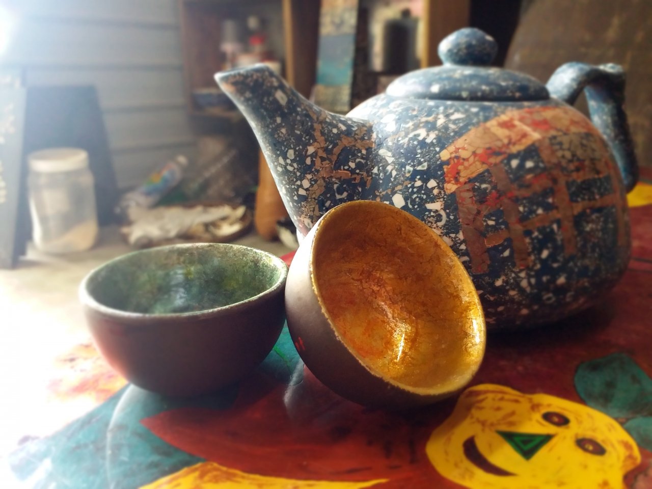 ti-man-dua-vo-trung-vao-vat-dung-doi-thuong
