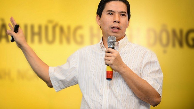 nhat-cuong-mobile-bi-kham-xet-ong-chu-bui-quang-huy-im-tieng-khong-xuat-hien