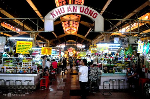 quan-banh-beo-hon-20-nam-dong-khach-o-cho-ben-thanh