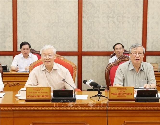 tong-bi-thu-chu-tich-nuoc-nguyen-phu-trong-chu-tri-hop-bo-chinh-tri