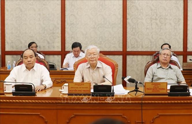 tong-bi-thu-chu-tich-nuoc-nguyen-phu-trong-chu-tri-hop-bo-chinh-tri