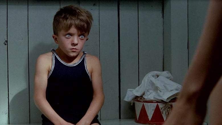 bung-no-tranh-cai-vu-nu-dien-vien-viet-13-tuoi-dong-canh-nguoi-lon