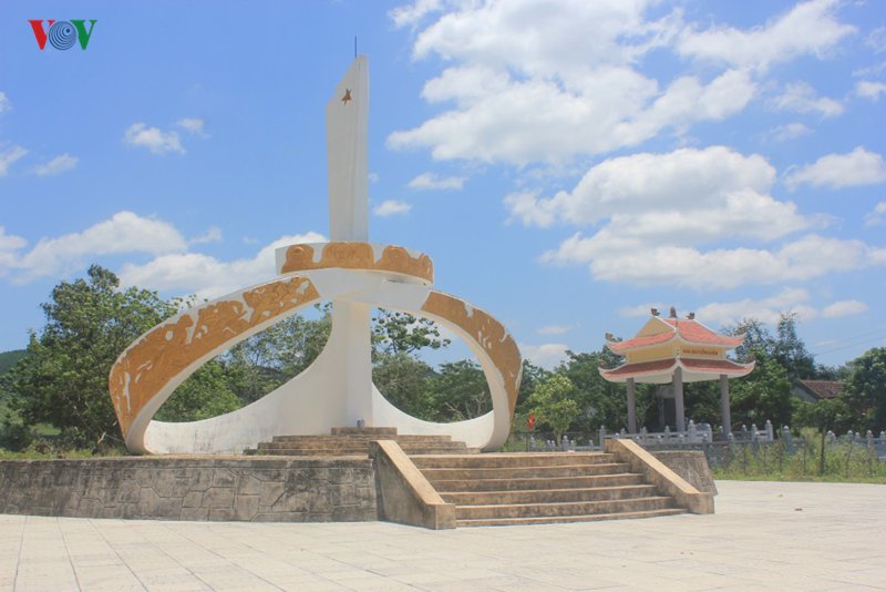 du-lich-hoai-niem-tren-duong-truong-son-huyen-thoai