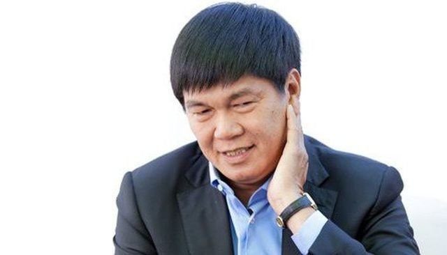 kinh-doanh-nho-le-tai-xa-van-co-tien-mua-mec-s650-la-lung-giao-dich-ngam-nghin-ty-cua-ong-bau-viet
