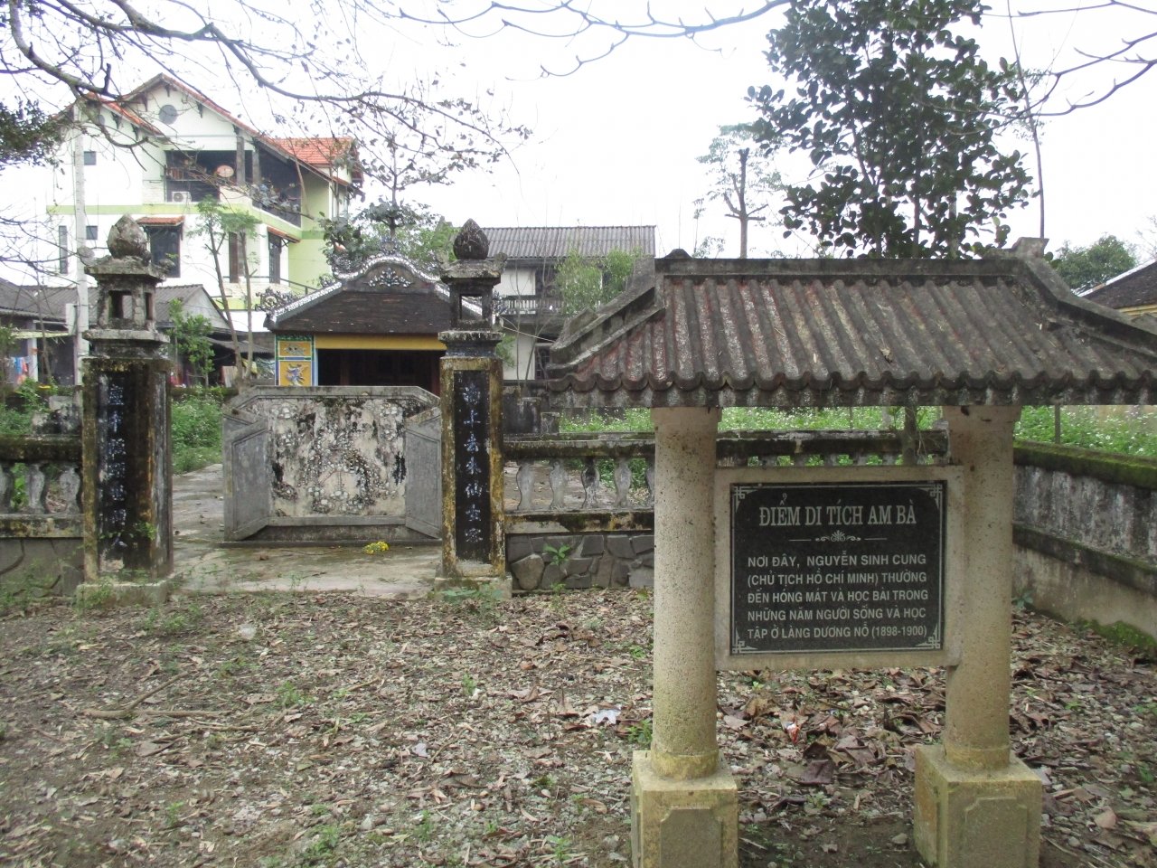 nhung-noi-luu-giu-dau-an-bac-ho-o-manh-dat-xu-hue