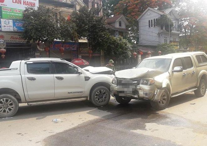 Hiện trường vụ đâm xe