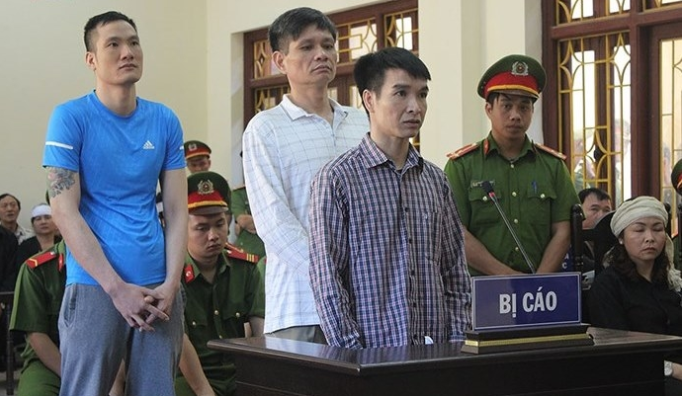 xet-xu-phuc-tham-vu-thue-nguoi-dung-sung-k54-ban-mot-giam-doc-o-ha-nam