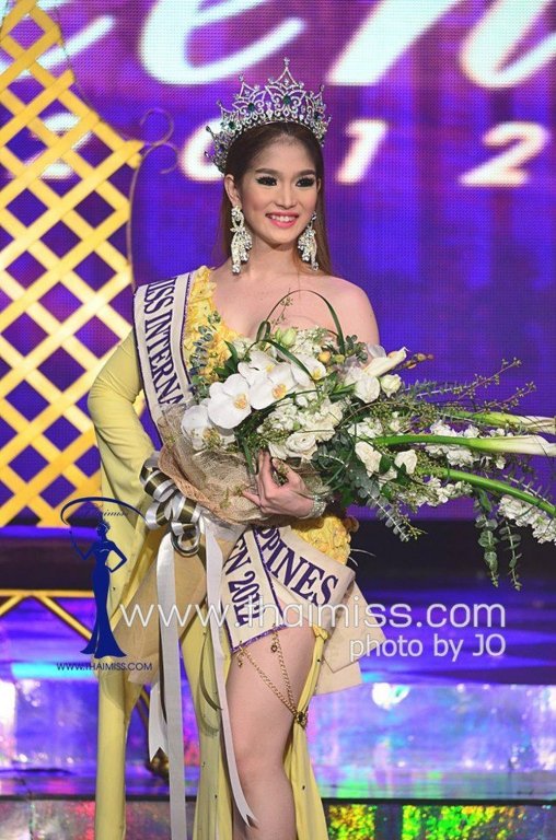 huong-giang-lieu-co-phai-la-hoa-hau-chuyen-gioi-quoc-te-dep-nhat-lich-su