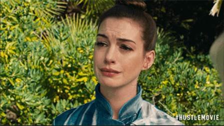 nhung-tuyet-chieu-cua-chi-dep-anne-hathaway-trong-quy-co-lua-dao