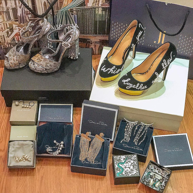 Loạt đồ hiệu đến từ các nhãn hàng nổi tiếng thế giới của Minh Hằng.