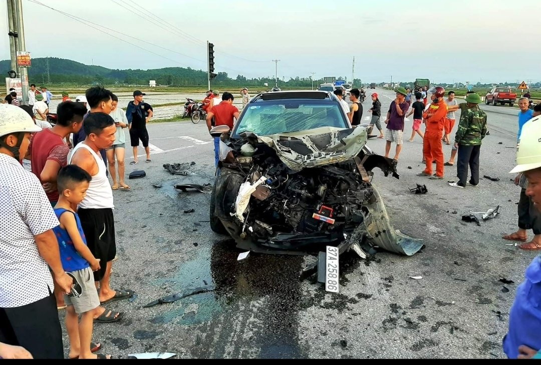 Hiện trường vụ tai nạn.