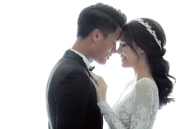 Kỳ Hân chia sẻ ảnh cưới với Mạc Hồng Quân cùng lời tự nhủ: 