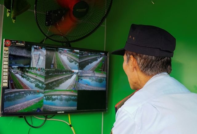 Nước sông Tô lịch đổi màu sau nửa tháng lọc bằng công nghệ Nhật - 7