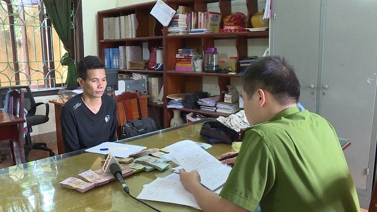 Nguyễn Thành Nam tại cơ quan Công an 