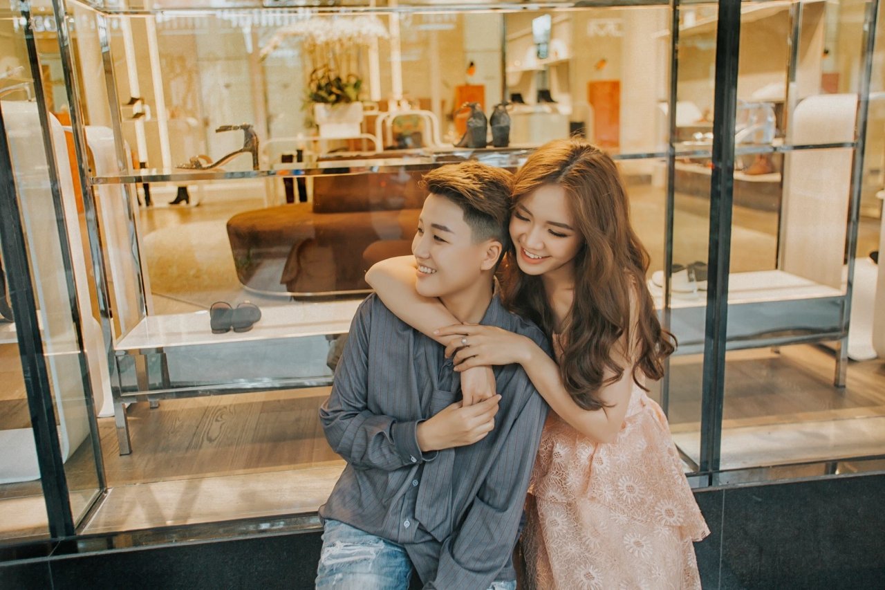 6-cap-dong-tinh-showbiz-viet-bat-chap-thi-phi-de-the-hien-tinh-yeu