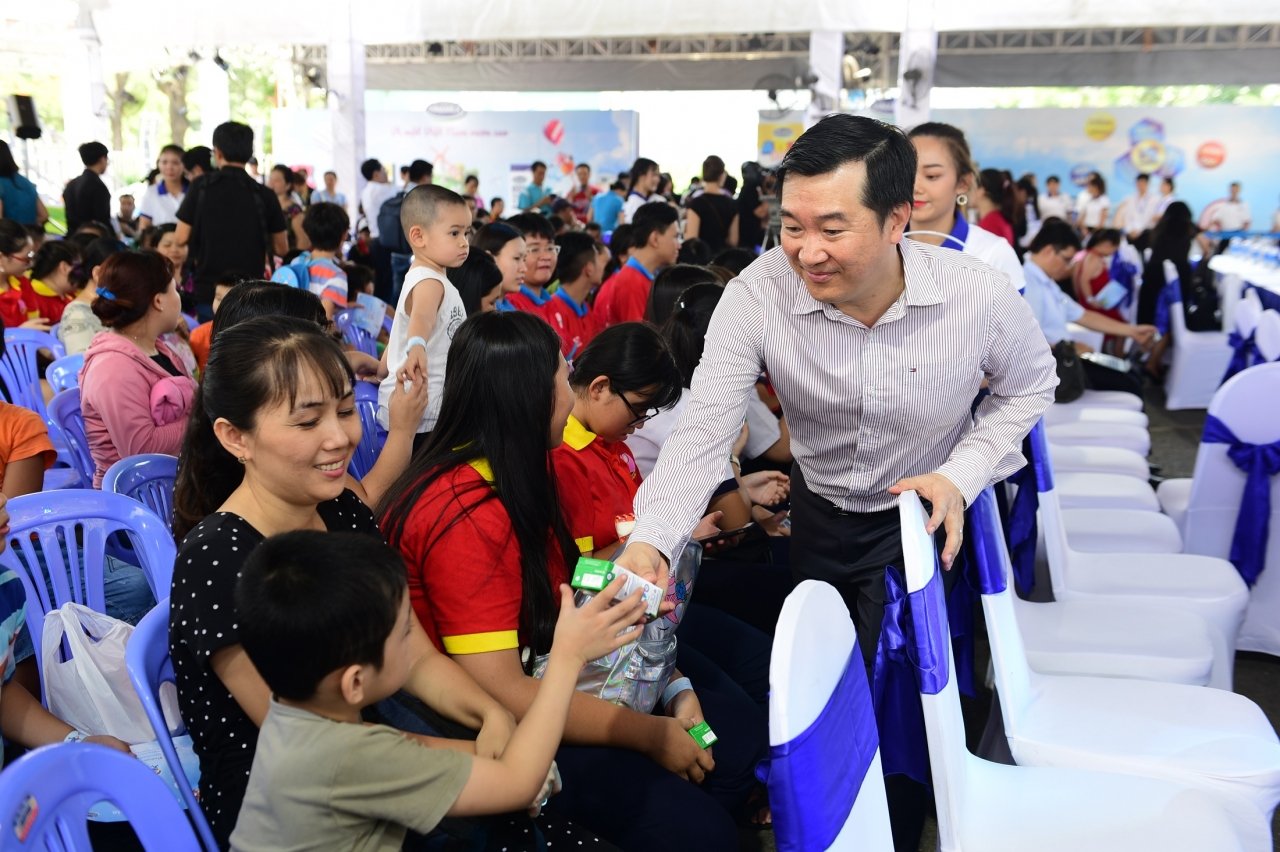 viet-nam-huong-ung-ngay-sua-the-gioi-2019-voi-chu-de-niem-vui-uong-sua-o-truong