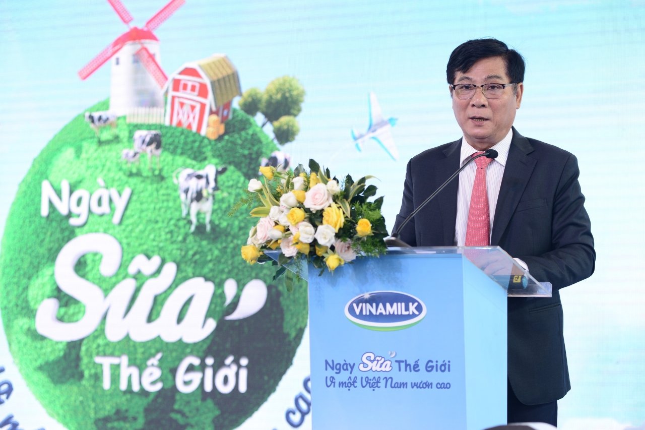 viet-nam-huong-ung-ngay-sua-the-gioi-2019-voi-chu-de-niem-vui-uong-sua-o-truong