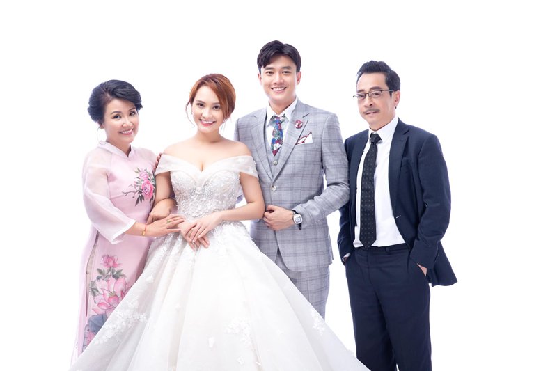 bo-anh-cuoi-tuyet-dep-cua-bao-thanh-va-quoc-truong-trong-ve-nha-di-con