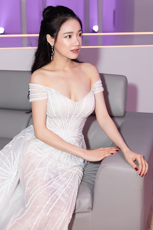 Nữ diễn viên