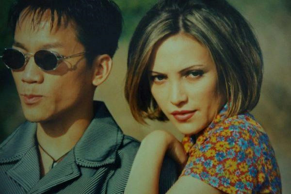 Thanh Hà sở hữu đôi mắt sâu, sống mũi cao và đôi môi gợi cảm. Qua loạt ảnh thời trẻ của giọng ca