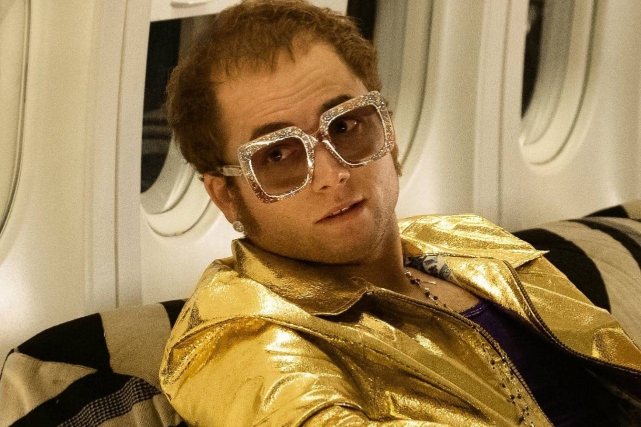 taron-egerton-tu-diep-vien-kingsman-den-huyen-thoai-elton-john