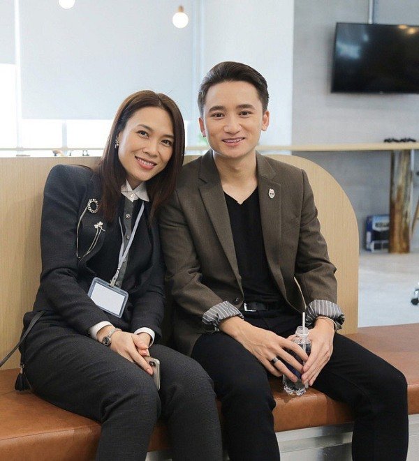 phan-manh-quynh-tiet-lo-ve-dam-cuoi-va-sinh-con-voi-ban-gai-hot-girl