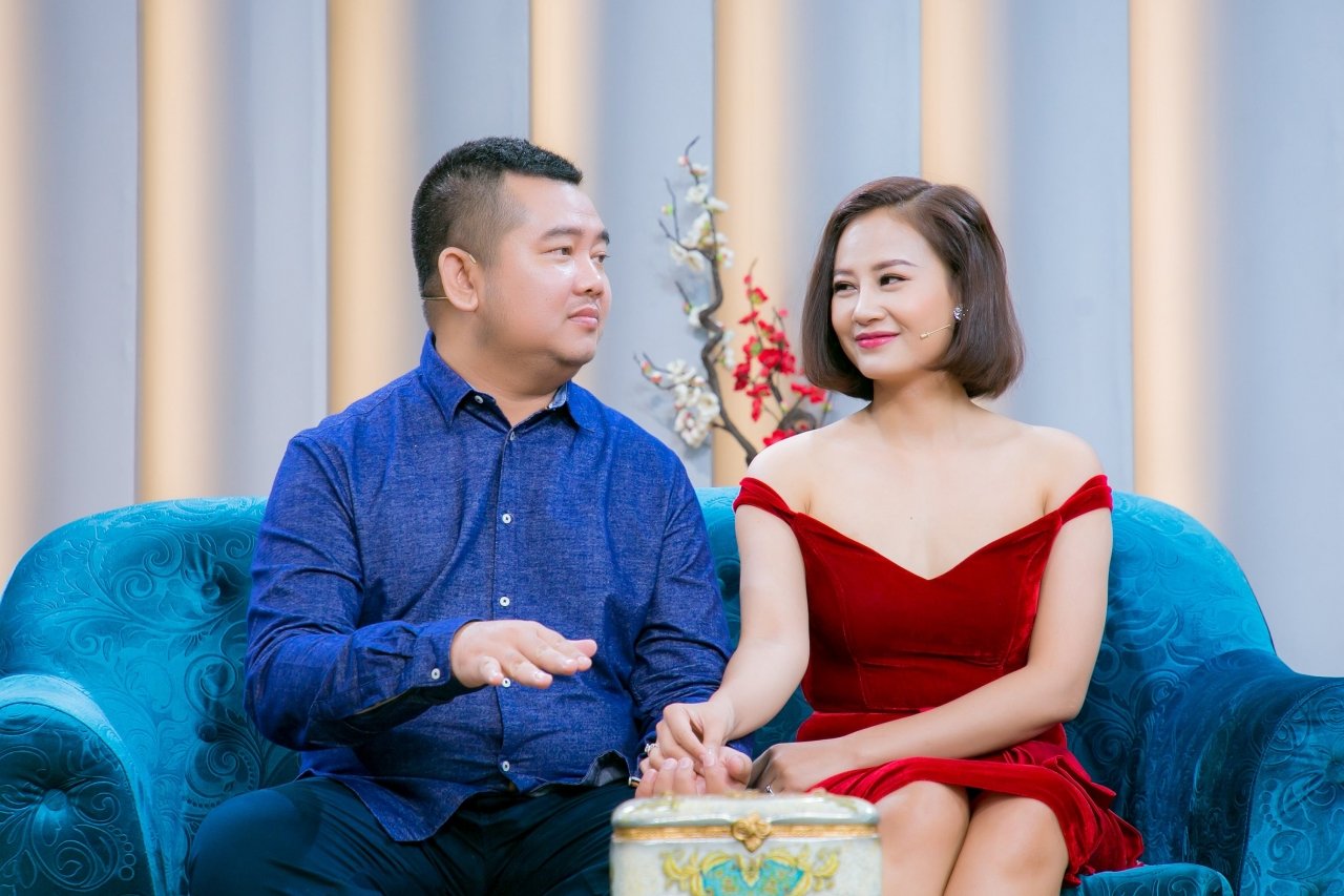Nhạc sĩ Tuấn Mario chứng kiến sự chung thủy nên rất mực tin tưởng vợ.