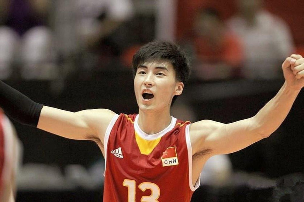nam-than-bong-chuyen-trung-quoc-tu-choi-du-thi-mister-global-2019-la-ai