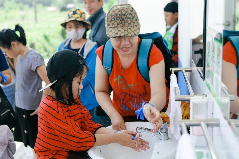 resort-bo-sua-vinamilk-co-gi-ma-cac-be-thich-thu-den-the