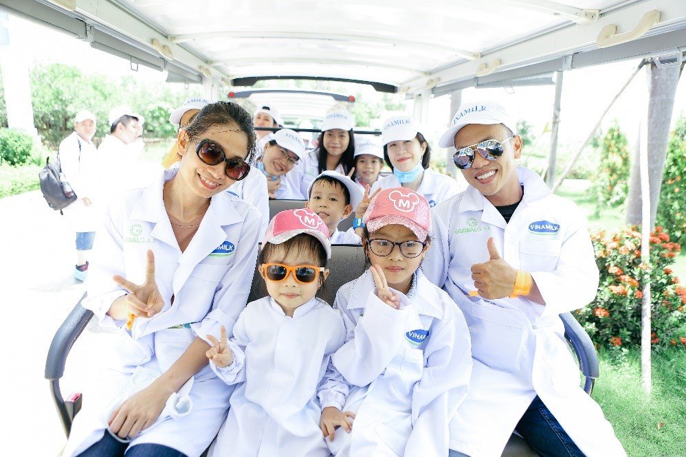 resort-bo-sua-vinamilk-co-gi-ma-cac-be-thich-thu-den-the