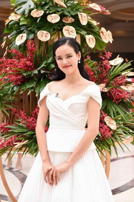 a-quan-next-top-tuyet-lan-chong-doanh-nhan-lo-cho-toi-cuoc-song-thoai-mai