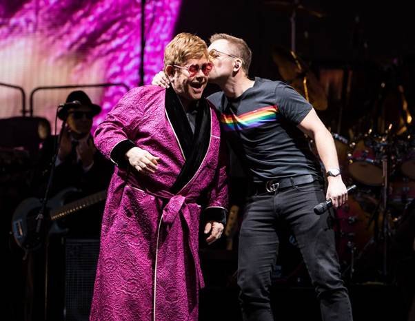 rocketman-them-mot-dau-an-cua-the-loai-phim-tieu-su