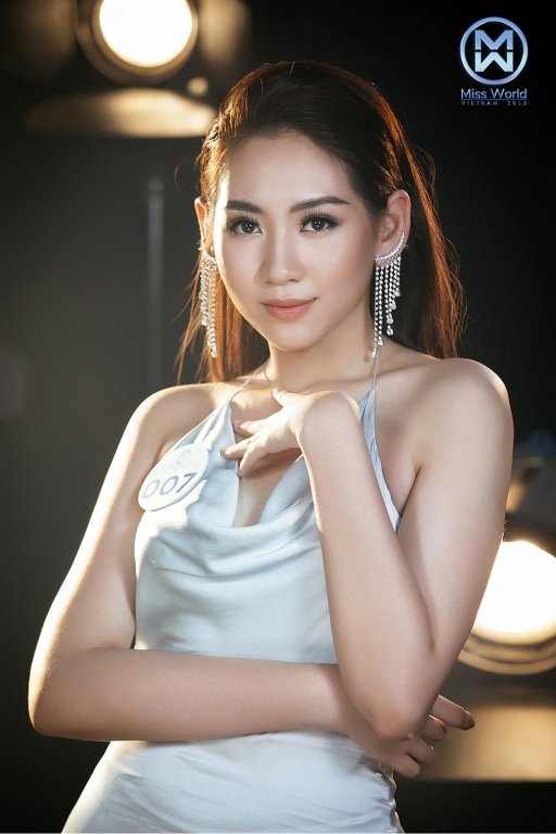 chan-dung-34-nhan-sac-tai-vong-chung-khao-phia-nam-miss-world-vietnam-2019
