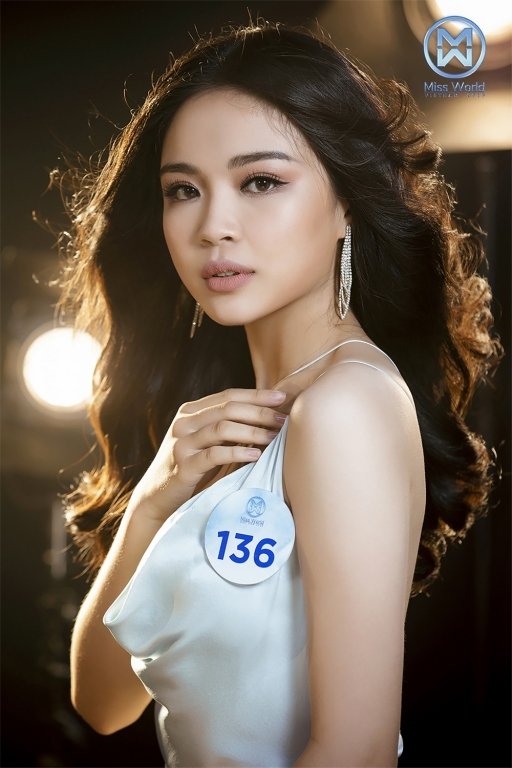 chan-dung-34-nhan-sac-tai-vong-chung-khao-phia-nam-miss-world-vietnam-2019