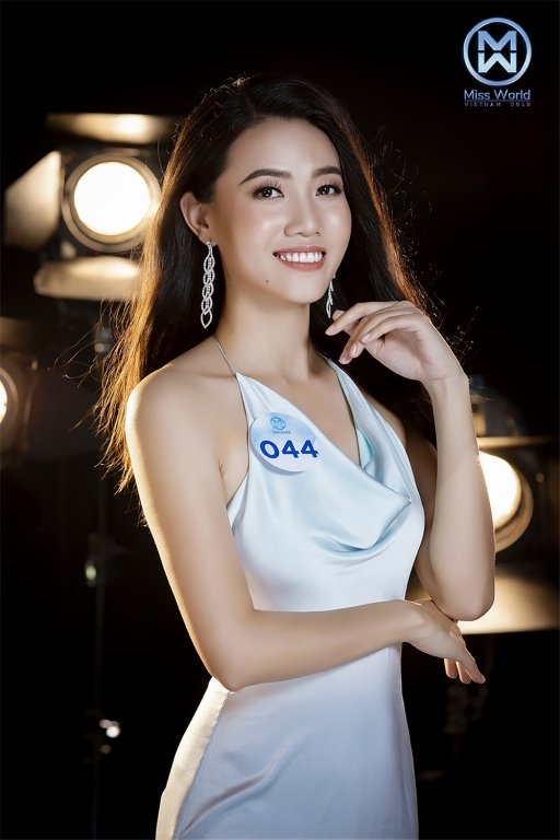 chan-dung-34-nhan-sac-tai-vong-chung-khao-phia-nam-miss-world-vietnam-2019