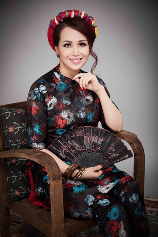 cuoc-song-vien-man-cua-hoa-hau-viet-nam-tung-duoc-vinh-danh-ky-luc-viet-nam