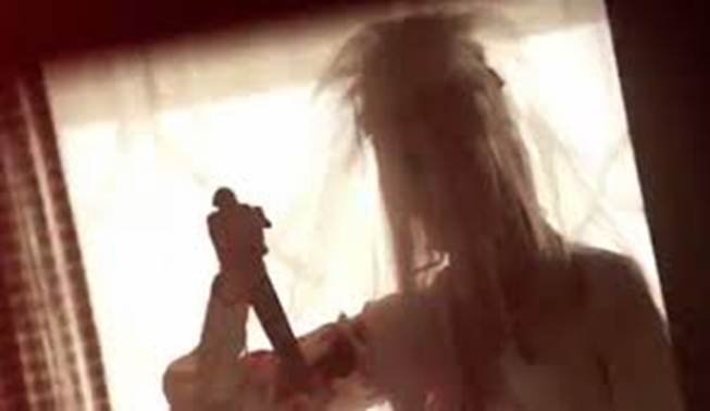 doi-quan-ma-quai-trong-sieu-pham-kinh-di-sap-ra-rap-ve-bup-be-annabelle