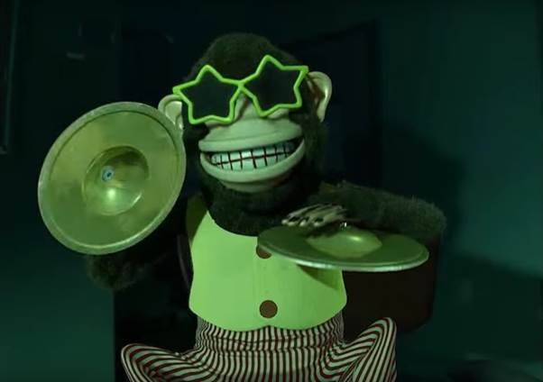 doi-quan-ma-quai-trong-sieu-pham-kinh-di-sap-ra-rap-ve-bup-be-annabelle