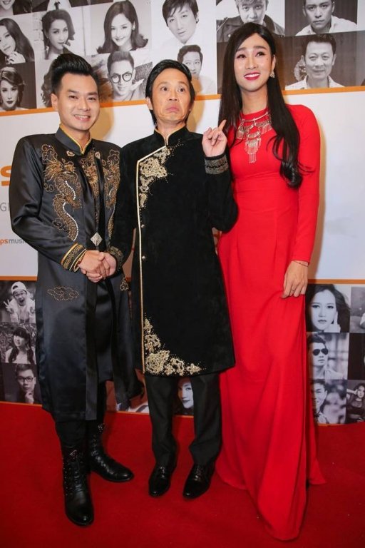 hai-trieu-toi-duoc-bo-hoai-linh-cho-o-nho-khi-con-tay-trang