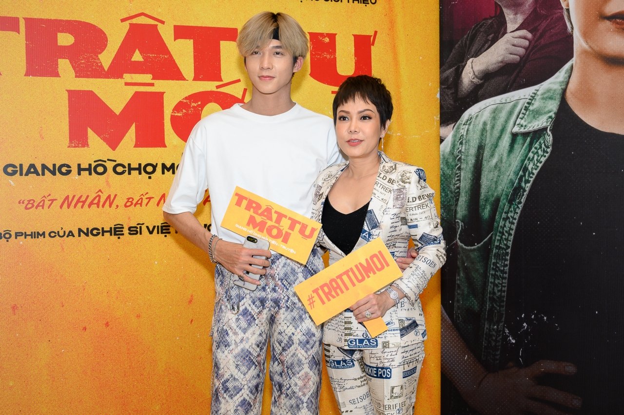 viet-huong-gia-nhap-vu-tru-giang-ho-bang-vai-dien-tomboy