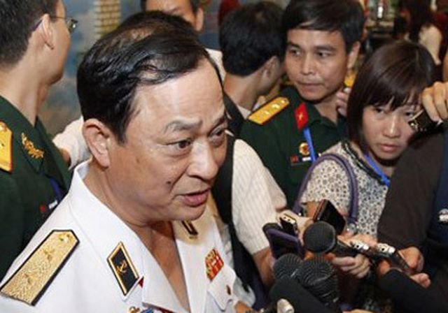 Cách mọi chức vụ trong Đảng đối với nguyên Thứ trưởng Bộ Quốc phòng Nguyễn Văn Hiến - 2