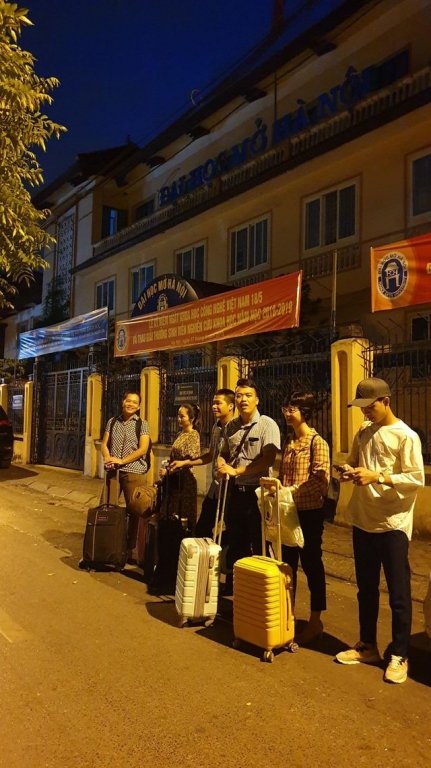 giang-vien-dai-hoc-roi-ha-noi-tu-4h-sang-len-duong-lam-nhiem-vu-thi