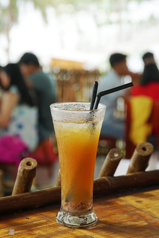 Quán cà phê cho khách ngồi trên cây ở Cần Thơ